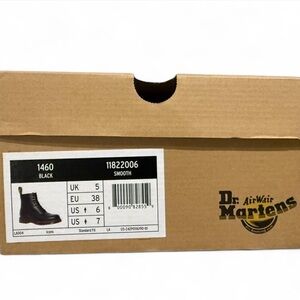 1460 WOMEN'S SMOOTH LEATHER LACE UP BOOTS